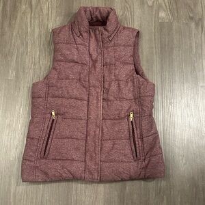 Banana Republic Women’s Maroon Full Zip Veat Size M